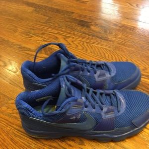 Nike Air Trainer SC in Blue size 10